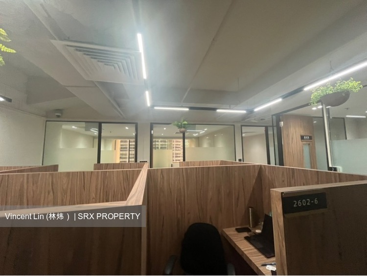 International Plaza (D2), Office #546956151